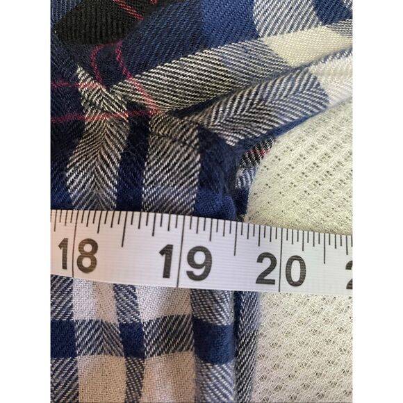 Rails Navy Tartan Plaid Button Down Shirt Size S - Picture 9 of 9